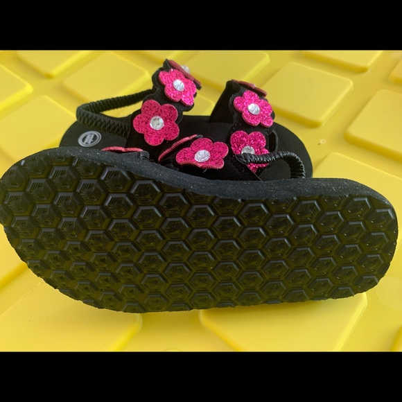 Glitter pink toddler sandals size 9-10 - Picture 5 of 5